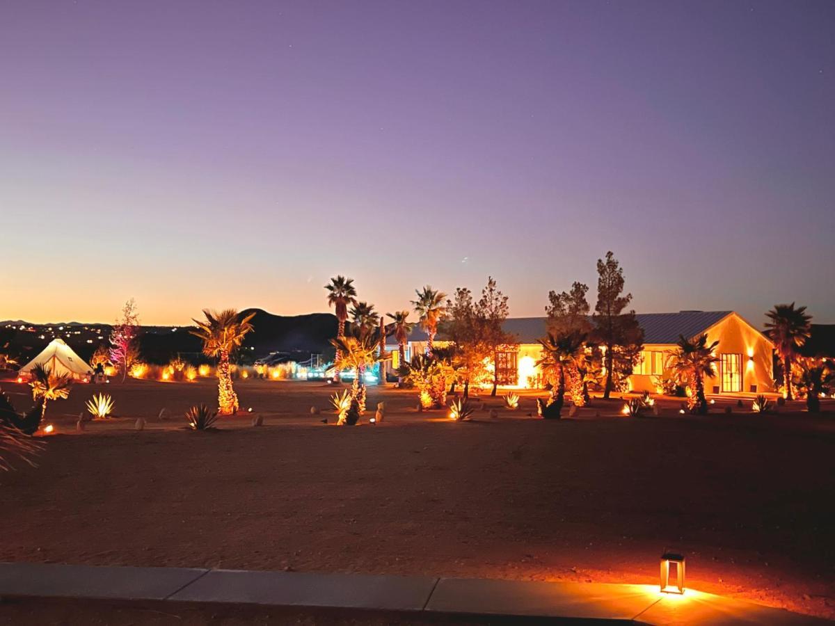 The Castle House Estate Inn Joshua Tree